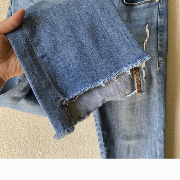 Frame Le Crop Mini Boot Jeans in Tidepool - Picture 5 of 9